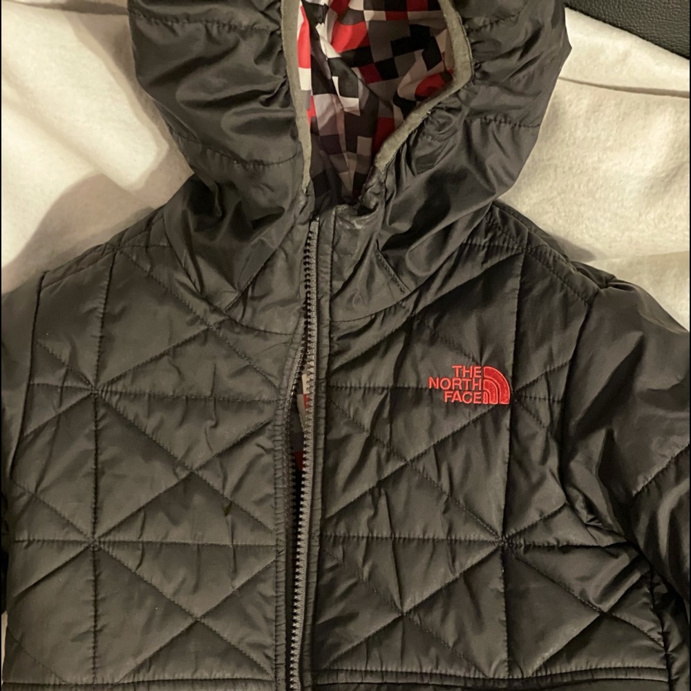 The north face jacket boys size 5